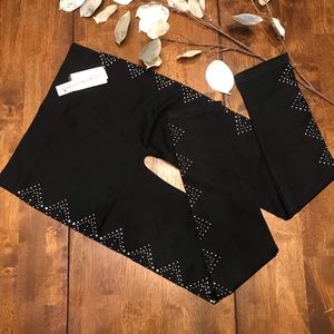 NWT Black Diamond Leggings